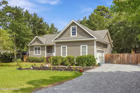 Exterior - 306 Kemper Rd, Hampstead, NC 28443 photo 3 of 16