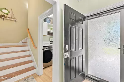 Entry Way - 306 Kemper Rd, Hampstead, NC 28443 photo 3 of 5