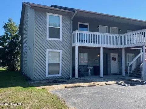 3309 Bridges St #A 1, Morehead City, NC 28557