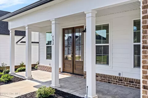 Exterior - 752 Nuttall St, Evans, GA 30809 photo 4 of 9