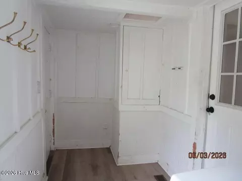 Entry Way - 424 Louise St, Winfall, NC 27985 photo 1 of 4