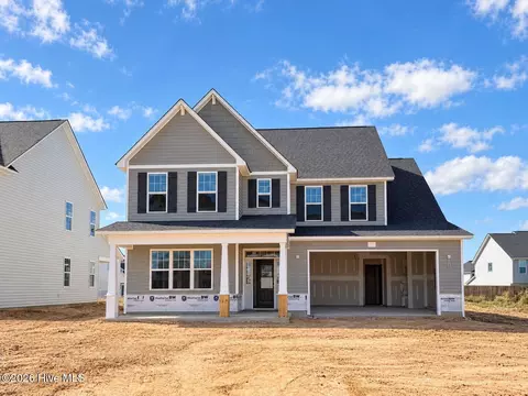 142 Pink Poplar Pl, Raeford, NC 28376