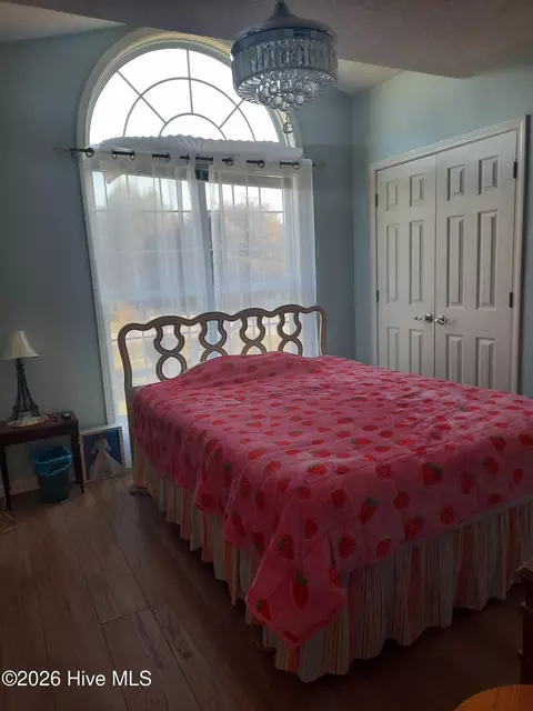 Bedroom - 227 E Ivybridge Dr, Hubert, NC 28539 photo 1 of 3