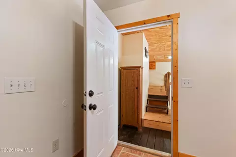 Entry Way - 126 River Top Vw, Murphy, NC 28906 photo 13 of 13