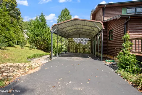 Exterior - 126 River Top Vw, Murphy, NC 28906 photo 14 of 17