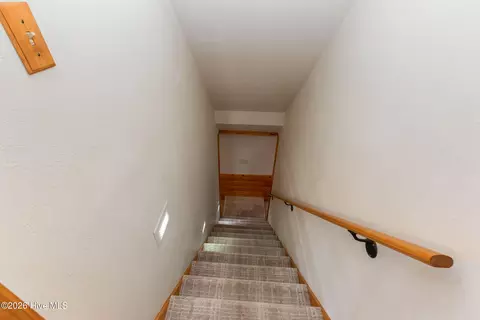 Entry Way - 126 River Top Vw, Murphy, NC 28906 photo 10 of 13