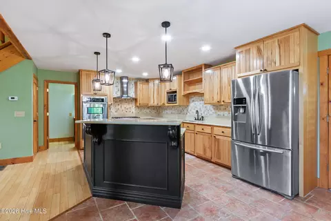 Kitchen - 126 River Top Vw, Murphy, NC 28906 photo 1 of 4