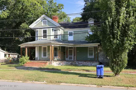 Exterior - 653 Third St, Ayden, NC 28513 photo 6 of 17