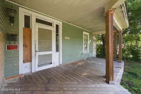 Exterior - 653 Third St, Ayden, NC 28513 photo 2 of 17
