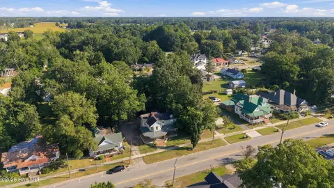 View/Area - 653 Third St, Ayden, NC 28513 photo 6 of 6