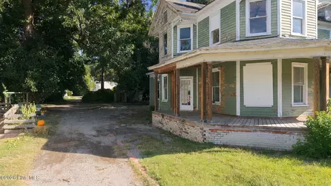 Exterior - 653 Third St, Ayden, NC 28513 photo 11 of 17