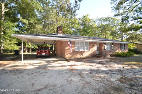 1704 N Berkeley Blvd, Goldsboro, NC 27534