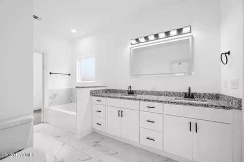 Bath - 1037 Prep St, Augusta, GA 30901 photo 1 of 6