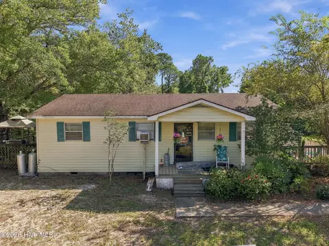 154 Bryan Rd, Wilmington, NC 28412