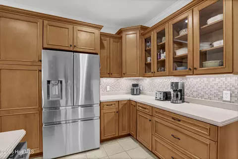 Kitchen - 302 Pecan Ct, Hampstead, NC 28443 photo 2 of 4