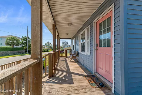 Exterior - 312 E Bogue Blvd, Atlantic Beach, NC 28512 photo 2 of 12