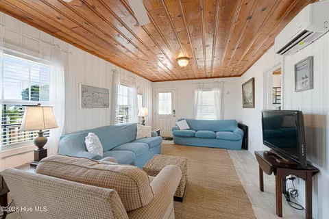 Living - 312 E Bogue Blvd, Atlantic Beach, NC 28512 photo 3 of 4