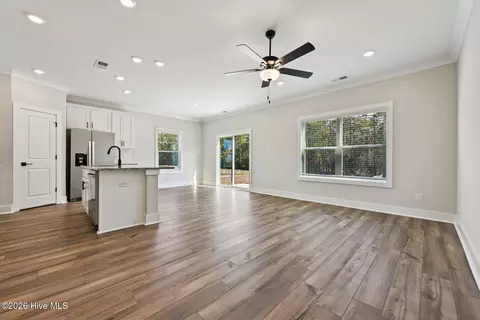 87 Commons View Dr, Hampstead, NC 28443 photo 6