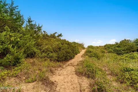 10557 Wyndtree Dr, Emerald Isle, NC 28594