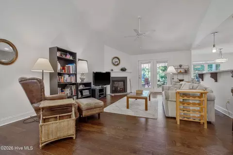 Living - 385 Saint Andrews Dr, Pinehurst, NC 28374 photo 1 of 2