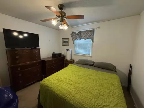 Bedroom - 3104 Whiteoak Rd, Thomson, GA 30824 photo 3 of 4