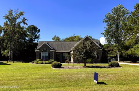 Exterior - 25 Sailview Ct, Hampstead, NC 28443 photo 1 of 6