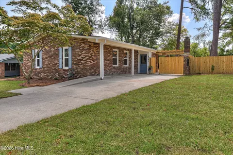 Exterior - 4380 Roxbury Dr, Evans, GA 30809 photo 1 of 10