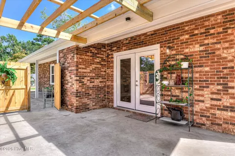 Exterior - 4380 Roxbury Dr, Evans, GA 30809 photo 7 of 10