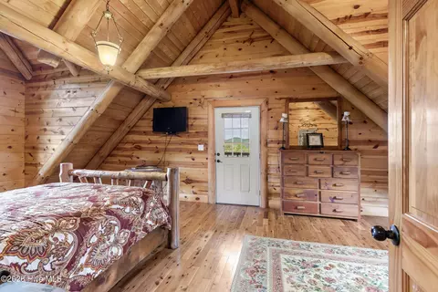 Bedroom - 755 Wehutty Rd, Murphy, NC 28906 photo 6 of 19