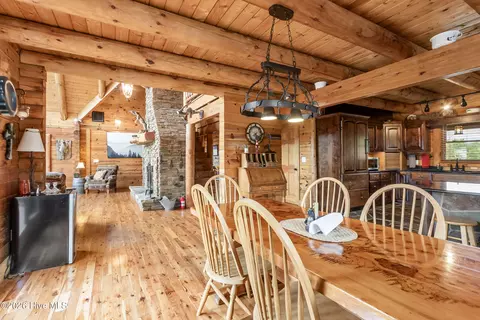 Dining - 755 Wehutty Rd, Murphy, NC 28906 photo 4 of 4