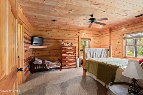 Bedroom - 755 Wehutty Rd, Murphy, NC 28906 photo 17 of 19