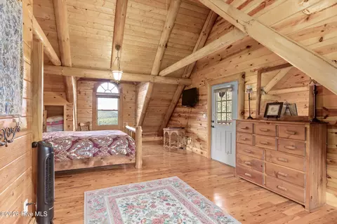 Bedroom - 755 Wehutty Rd, Murphy, NC 28906 photo 10 of 19