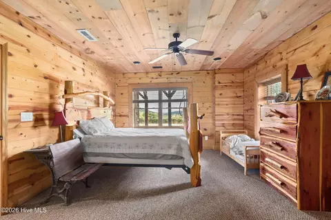 Bedroom - 755 Wehutty Rd, Murphy, NC 28906 photo 15 of 19
