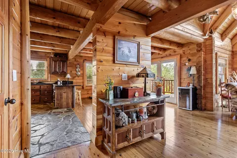 Entry Way - 755 Wehutty Rd, Murphy, NC 28906 photo 6 of 15