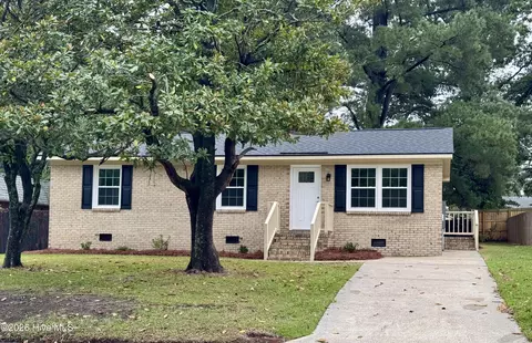 608 Norris St, Greenville, NC 27858