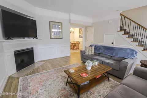 Living - 2811 Brickrun Way, Augusta, GA 30909 photo 2 of 2