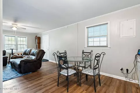 Dining - 67 Thomas Ave, Chadbourn, NC 28431 photo 1 of 1