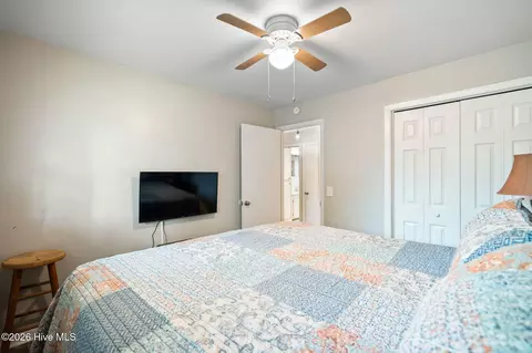 Bedroom - 67 Thomas Ave, Chadbourn, NC 28431 photo 4 of 6