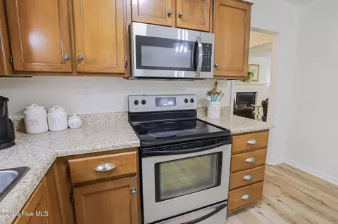 Kitchen - 4140 Sawgrass Ct, Evans, GA 30809 photo 4 of 4