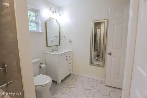 Bath - 4140 Sawgrass Ct, Evans, GA 30809 photo 3 of 4