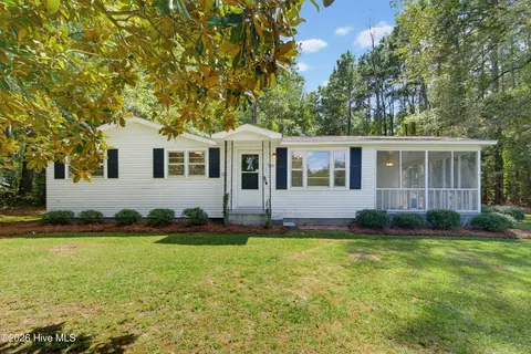 728 Warrior Trl, Whiteville, NC 28472