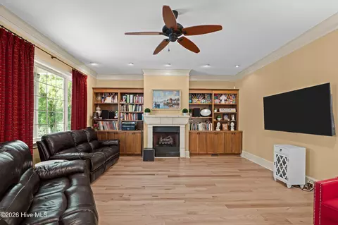 Living - 1018 Emerald Pl, Evans, GA 30809 photo 2 of 2