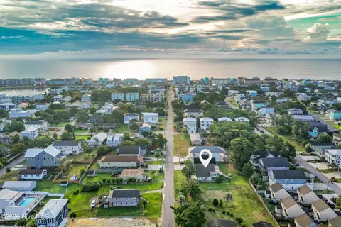 411 Spartanburg Ave, Carolina Beach, NC 28428