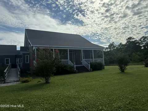 146 Horseshoe Rd, Davis, NC 28524 photo 2
