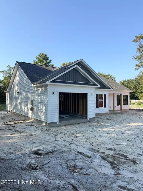107 Blueberry Fields Rd, Maple Hill, NC 28454 photo 4