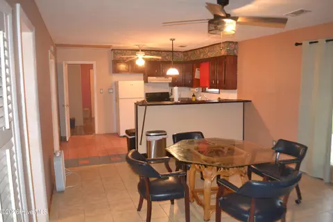 Dining - 859 Bennock Mill Rd, Augusta, GA 30906 photo 5 of 6