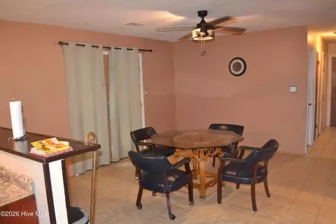 Dining - 859 Bennock Mill Rd, Augusta, GA 30906 photo 1 of 6