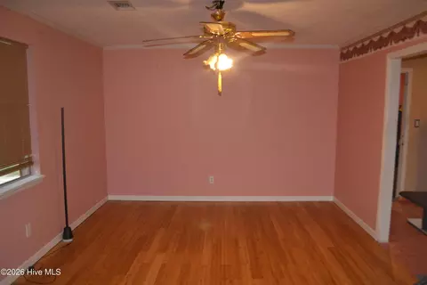 Living - 859 Bennock Mill Rd, Augusta, GA 30906 photo 3 of 4