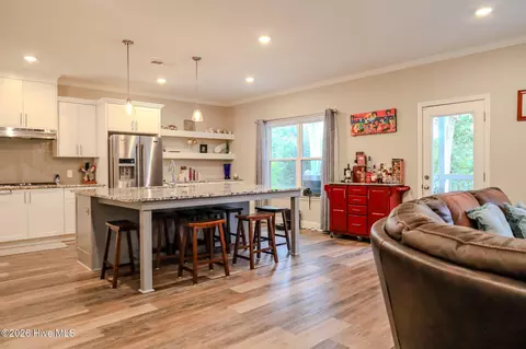 Kitchen - 621 Bunchgrass St, Evans, GA 30809 photo 11 of 11