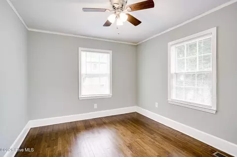 Bedroom - 129 Greene St, Augusta, GA 30901 photo 2 of 5